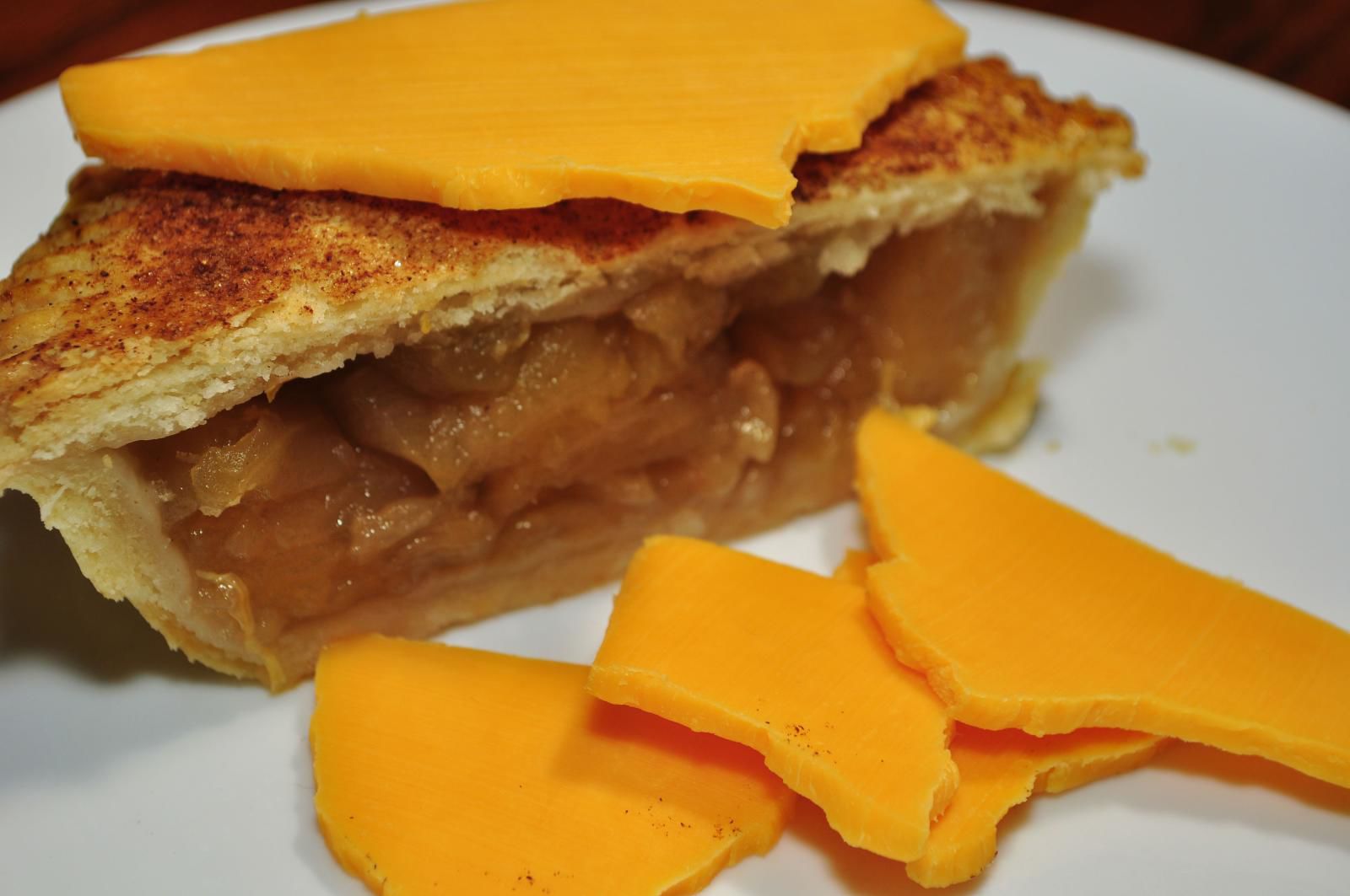 Vermont: Cheddar cheese apple pie